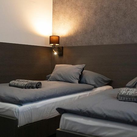 Valla Penzion & Restauracia Malacky Ngoại thất bức ảnh